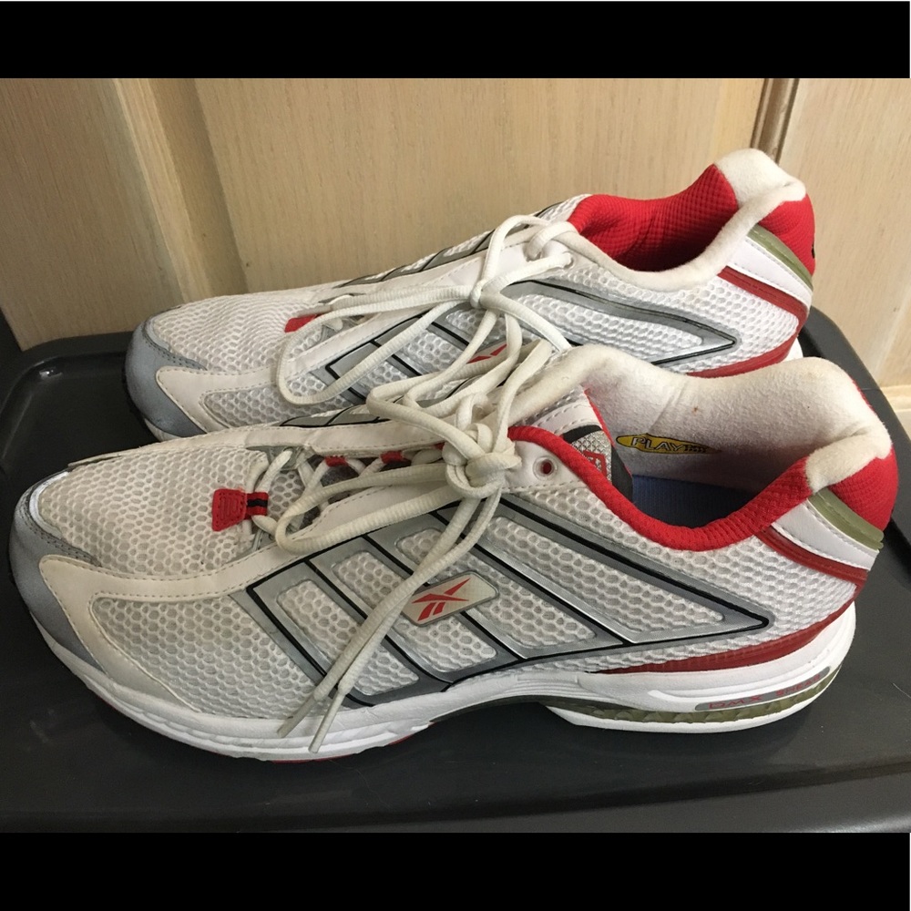 Reebok Women’s stability sneakers / Size 12